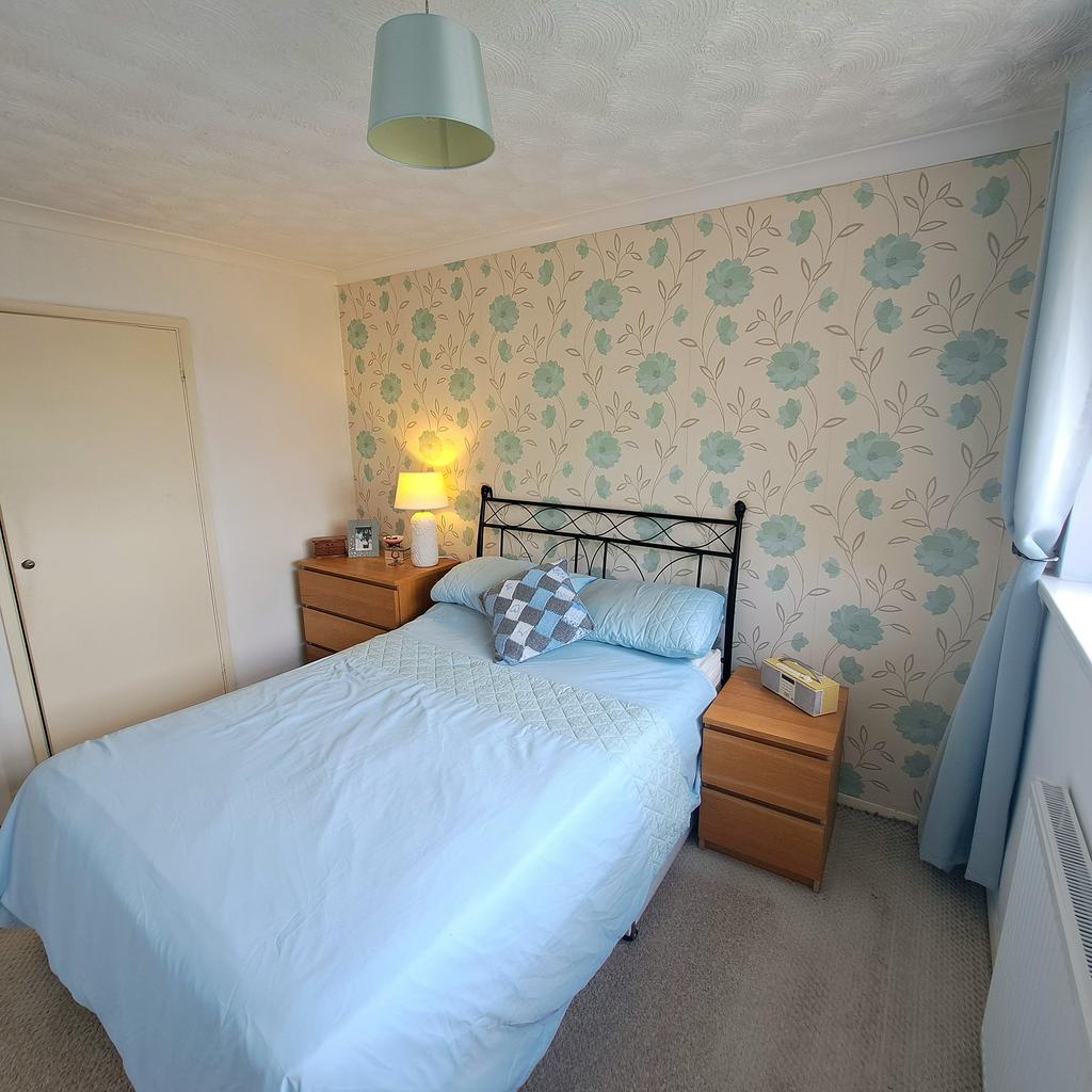Bed 1 Inner
