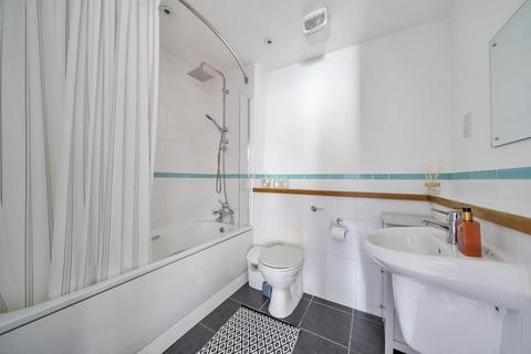 undefined, West Reading,  Berkshire,  RG30