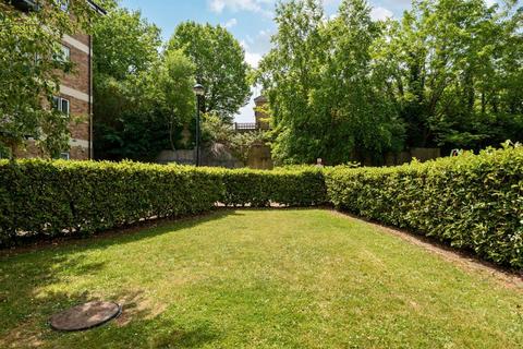 undefined, West Reading,  Berkshire,  RG30