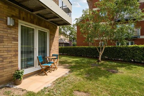 undefined, West Reading,  Berkshire,  RG30