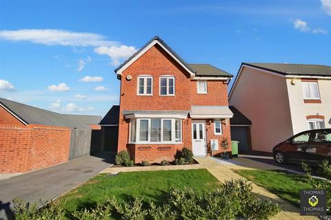 32 Bowthorpe Drive, Brockworth, Gloucester, GL3 4FS