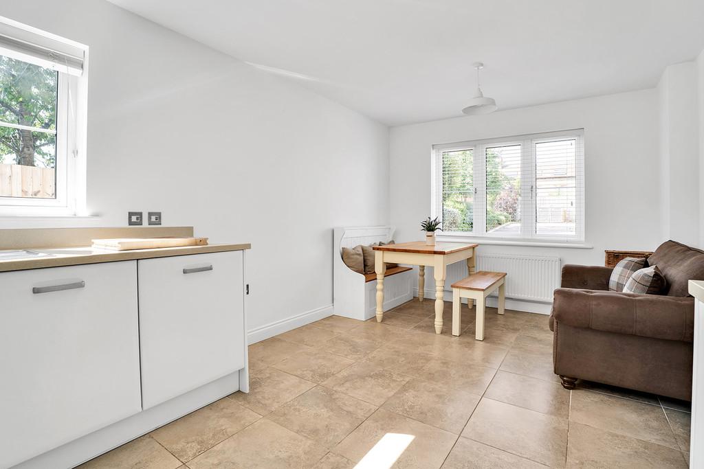 Kitchen dining room