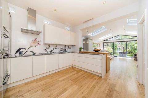 undefined, Effra Road, London SW19