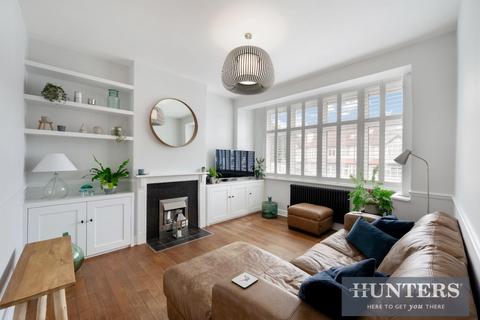9 Braemar Road, Worcester Park, KT4 8SN