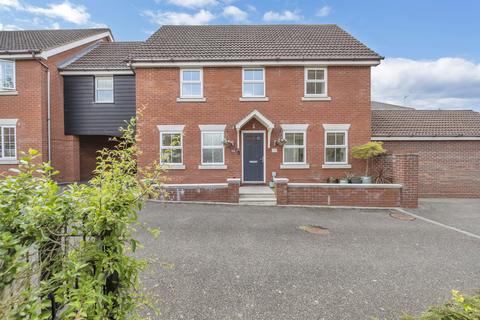 5 bedroom link detached house for sale, Manning Road, Bury St. Edmunds