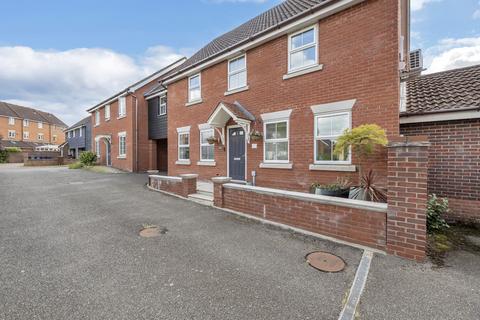 5 bedroom link detached house for sale, Manning Road, Bury St. Edmunds