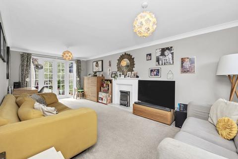 5 bedroom link detached house for sale, Manning Road, Bury St. Edmunds
