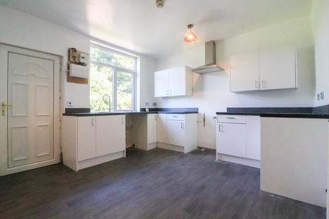 2 bedroom semi-detached house to rent, Shelton Street, Wilnecote, Tamworth