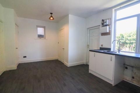 2 bedroom semi-detached house to rent, Shelton Street, Wilnecote, Tamworth
