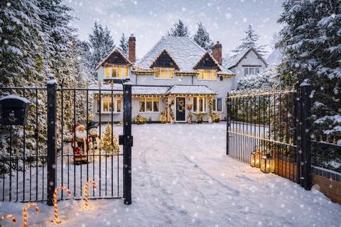 Dove House Lane, Solihull B91