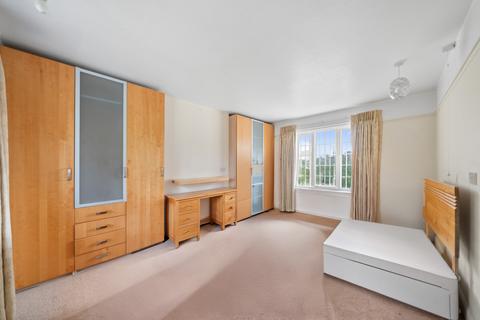undefined, Blenheim Gardens, South Wallington