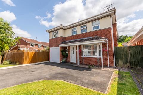 10 Barley Crescent, Long Meadow, Worcester, WR4 0HW