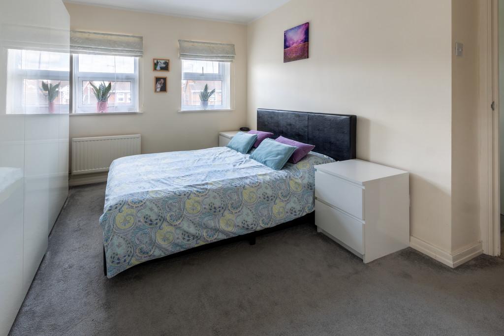 10 Barley Crescent-23