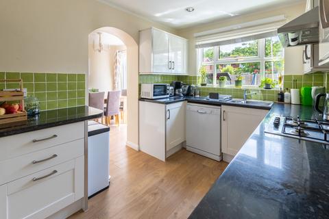 10 Barley Crescent, Long Meadow, Worcester, WR4 0HW