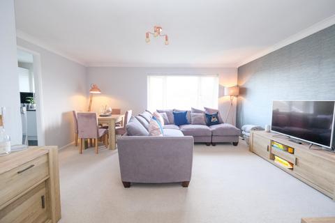 24 Glendower Crescent, Orpington, BR6 0UR