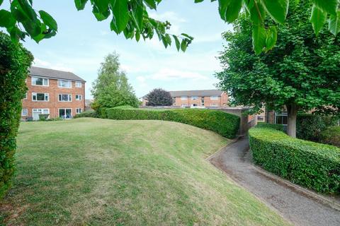 24 Glendower Crescent, Orpington, BR6 0UR