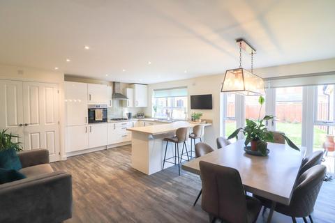 97 Austen Drive, Tamworth, B78 3BN