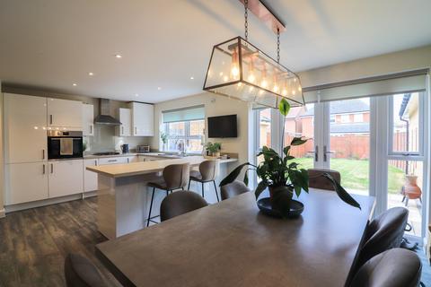 97 Austen Drive, Tamworth, B78 3BN