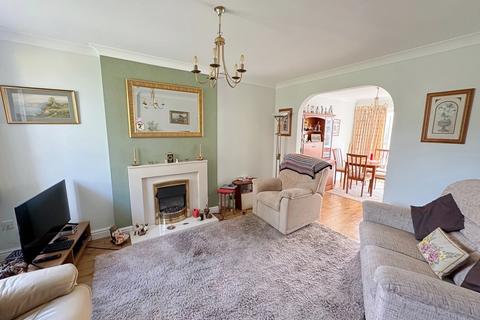 3 bedroom semi-detached house for sale, Talisman Close, Kenilworth