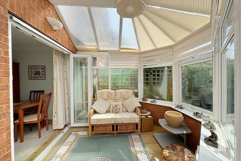 3 bedroom semi-detached house for sale, Talisman Close, Kenilworth