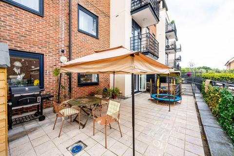 2 bedroom flat for sale, Jerome Place, Kingston, Kingston upon Thames, KT1