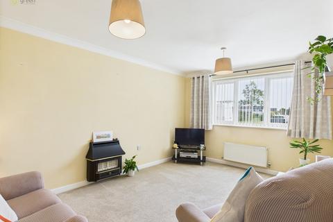 3 bedroom terraced house for sale, Oakington Drive, Birmingham B35