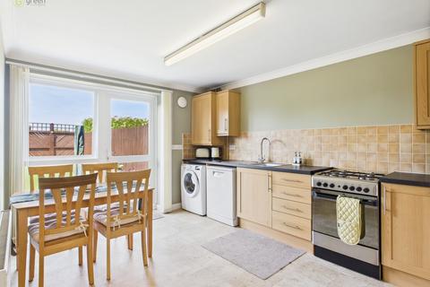 3 bedroom terraced house for sale, Oakington Drive, Birmingham B35
