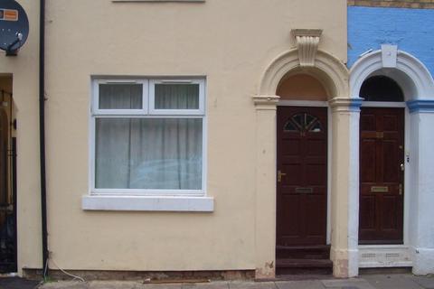 1 bedroom flat to rent, Craven Street, Northampton, Northamptonshire, NN1 3EZ
