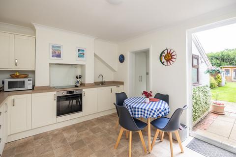 25 Oakdene Road, Brockham, Betchworth, RH3 7JU