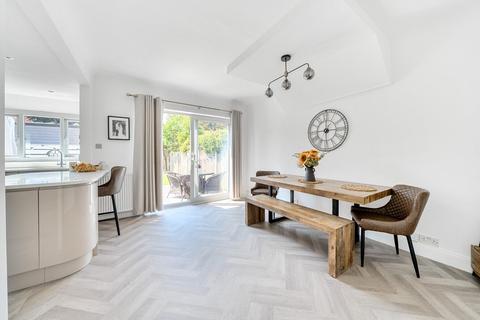 73 Hawkhurst Way, West Wickham, BR4 9PE