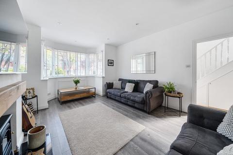 73 Hawkhurst Way, West Wickham, BR4 9PE