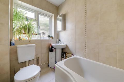 43 Ashurst Way, East Preston, Littlehampton, BN16 1AQ