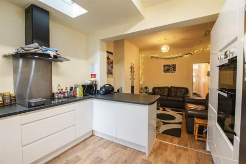 6 bedroom house to rent, Hubert Road, Birmingham B29