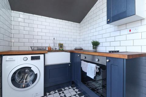 2 bedroom flat for sale, Ramsgate Road, Margate, CT9