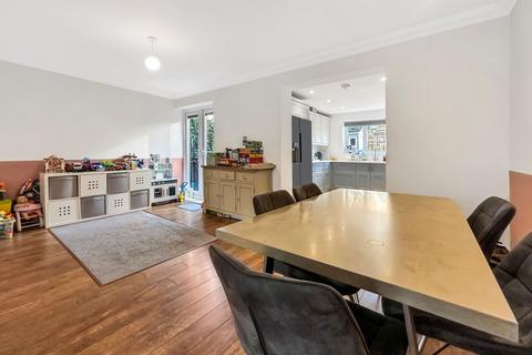 13 Jefferies Way, Stanford-le-hope, SS17 7DT