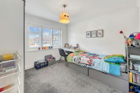 13 Jefferies Way, Stanford-le-hope, SS17 7DT