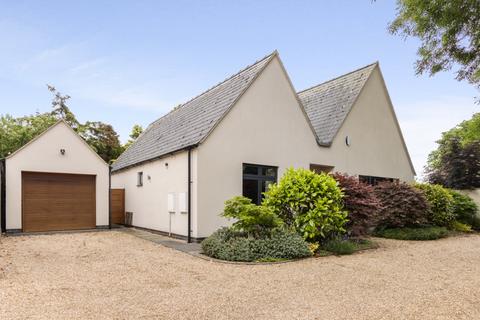 6 Green Acres, Waltham, Grimsby, DN37 0QG