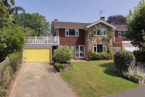 Dry Hill Road, Tonbridge, TN9 1LU