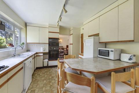 4 bedroom detached house for sale, Dry Hill Road, Tonbridge, TN9 1LU