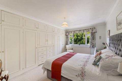 4 bedroom detached house for sale, Dry Hill Road, Tonbridge, TN9 1LU