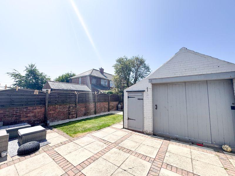 Rear garden view2