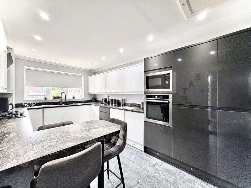 Breakfast kitchen