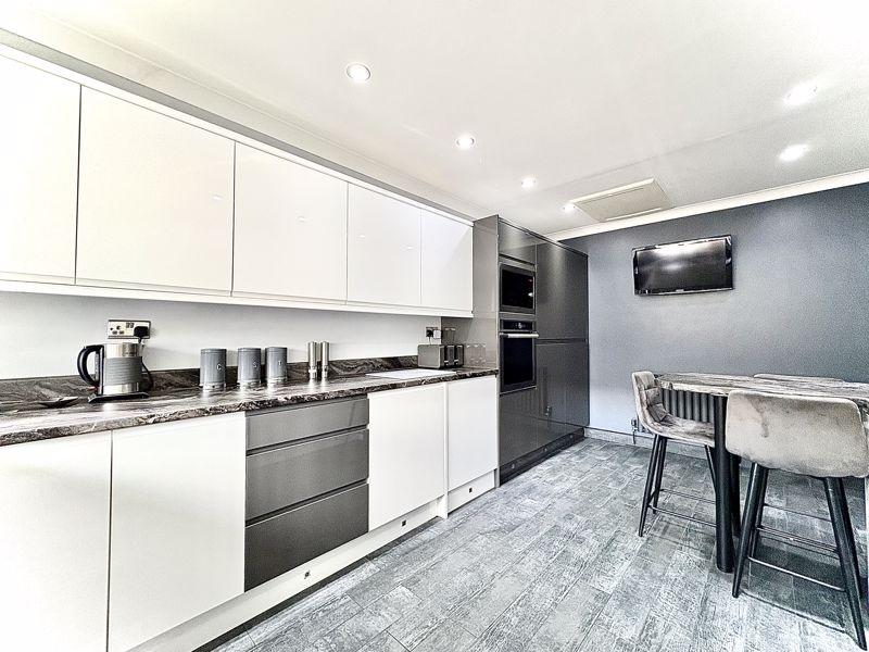 Breakfast kitchen