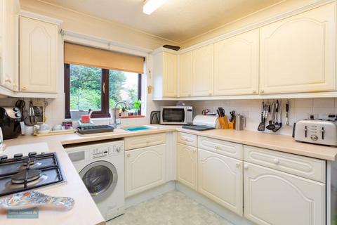2 bedroom apartment for sale, Sherford Road, Taunton