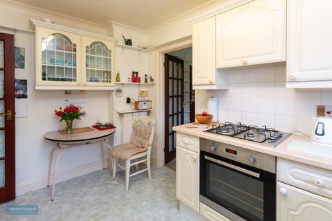 2 bedroom apartment for sale, Sherford Road, Taunton