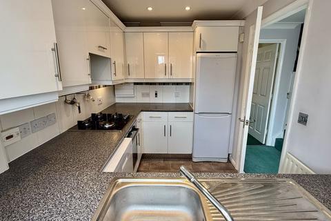 2 bedroom semi-detached house for sale, Hurst Green Road, Halesowen, B62 9QF