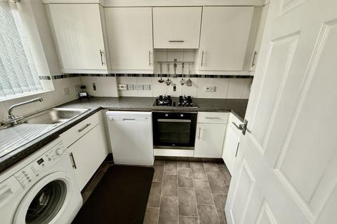 2 bedroom semi-detached house for sale, Hurst Green Road, Halesowen, B62 9QF