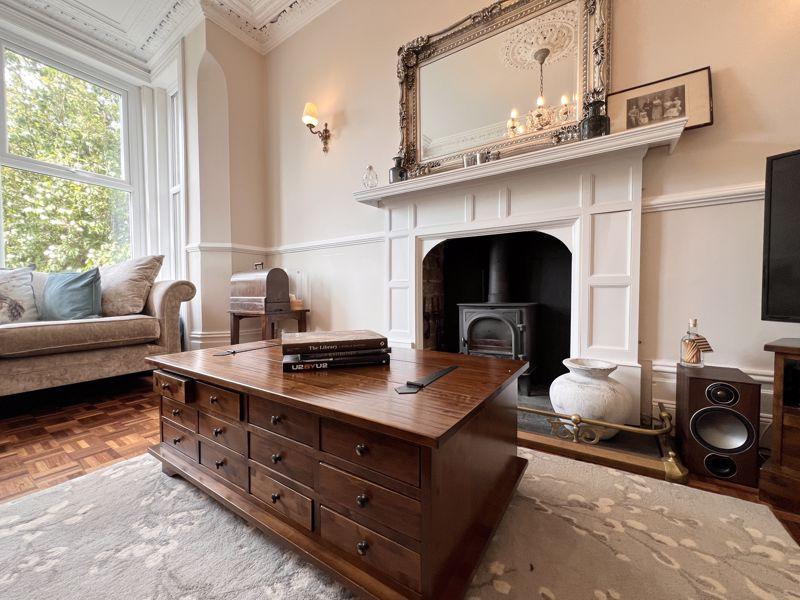 Living Room Left