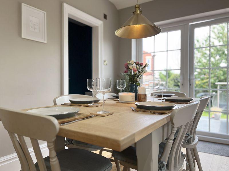 Feature Kitchen
