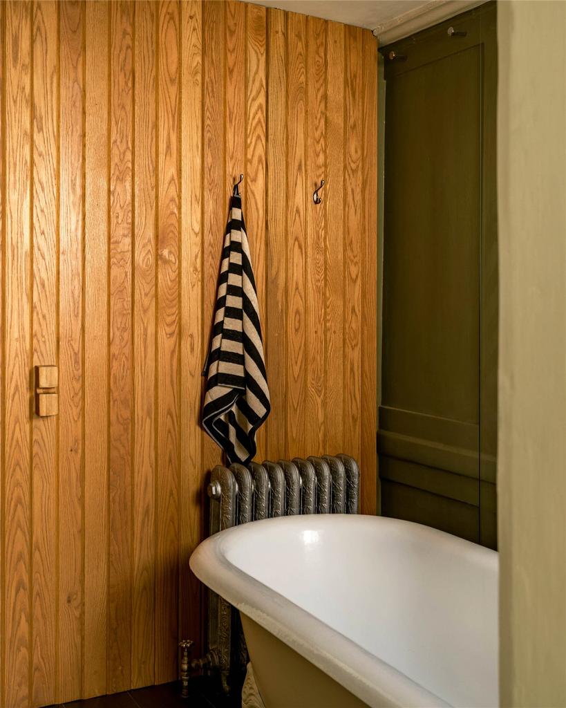 Ensuite